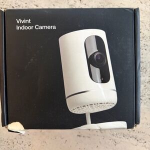 Vivint Indoor camera